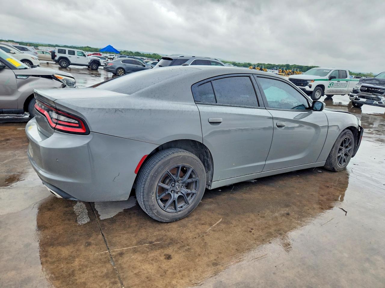 Dodge Charger Sxt