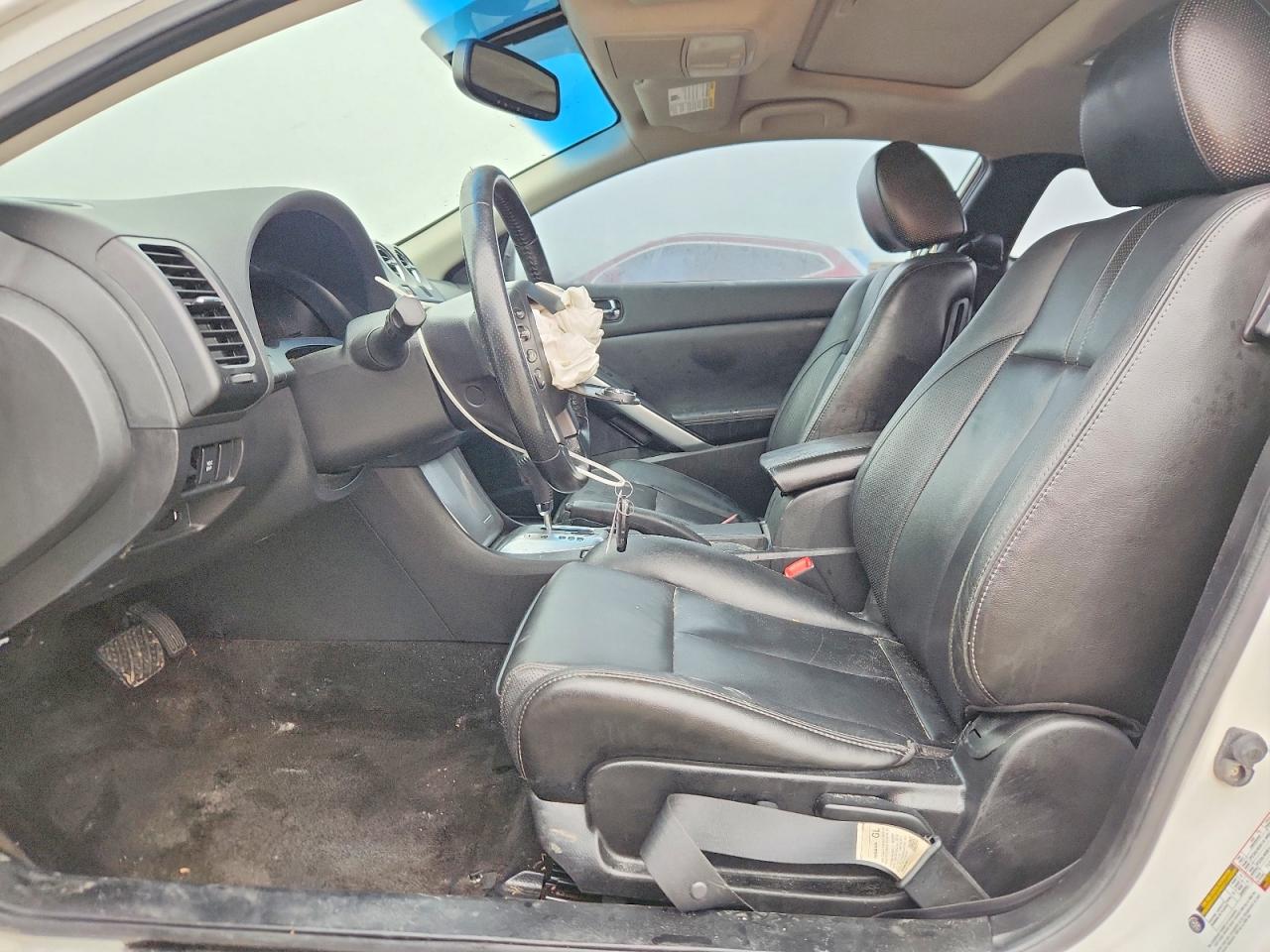 Nissan Altima Sr