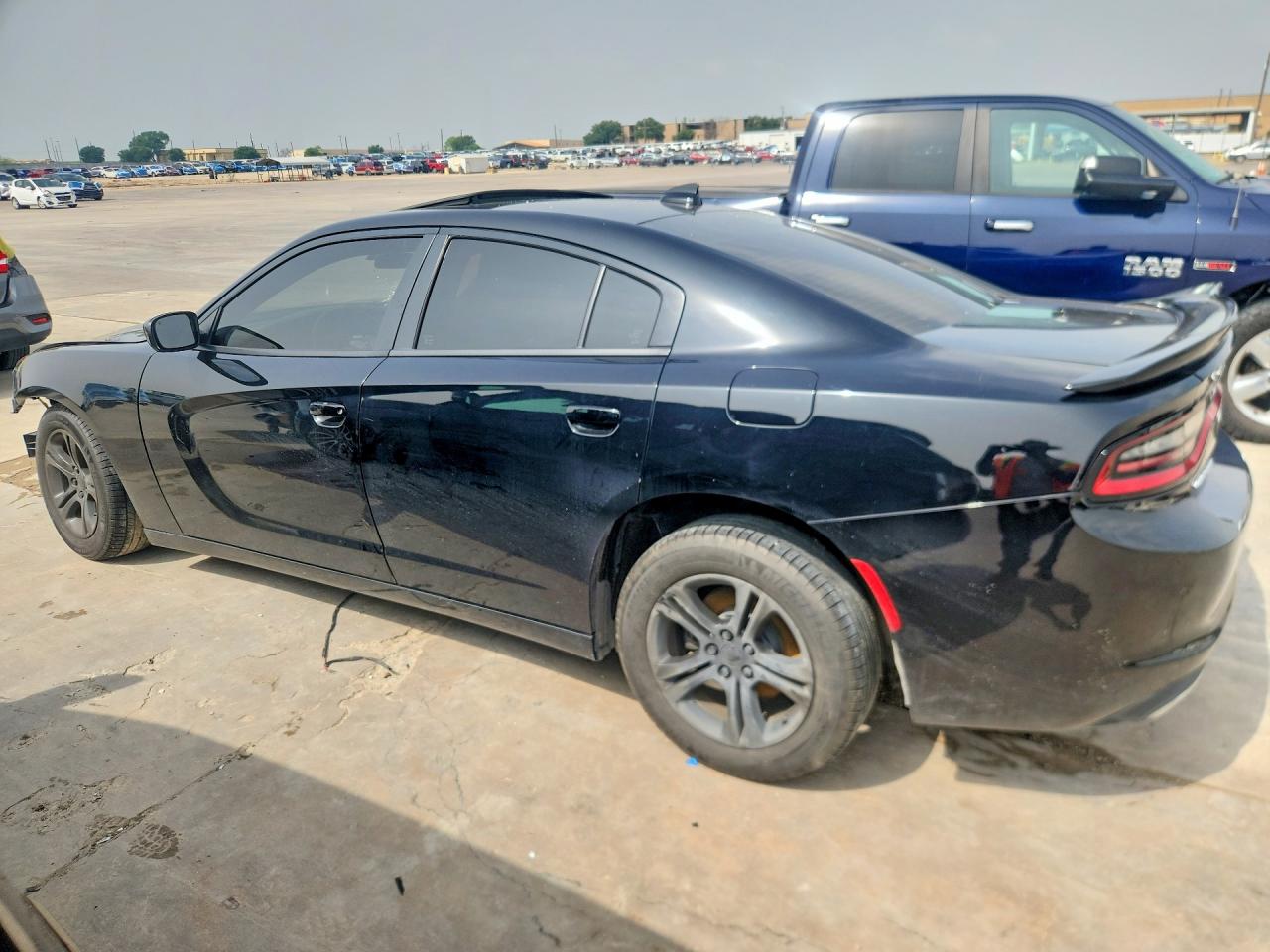 Dodge Charger Sxt