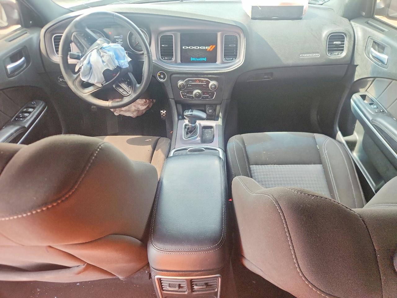 Dodge Charger Sxt