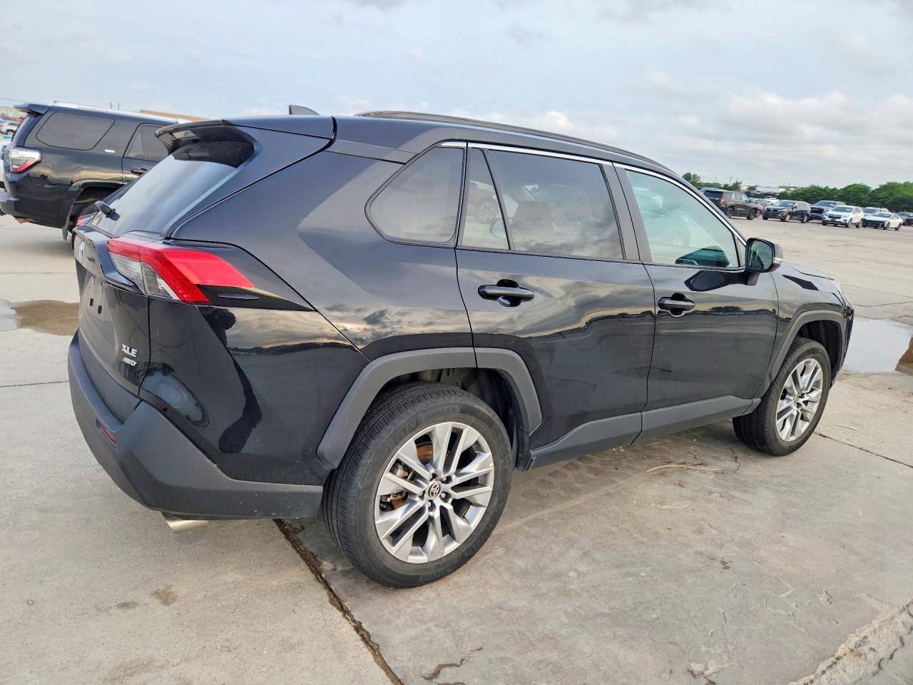 Toyota RAV4 Xle Premium