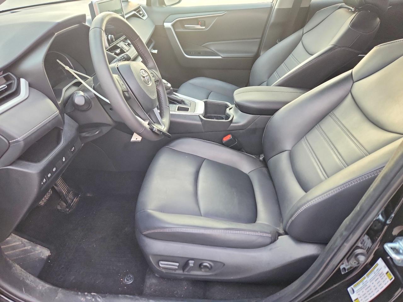 Toyota RAV4 Xle Premium