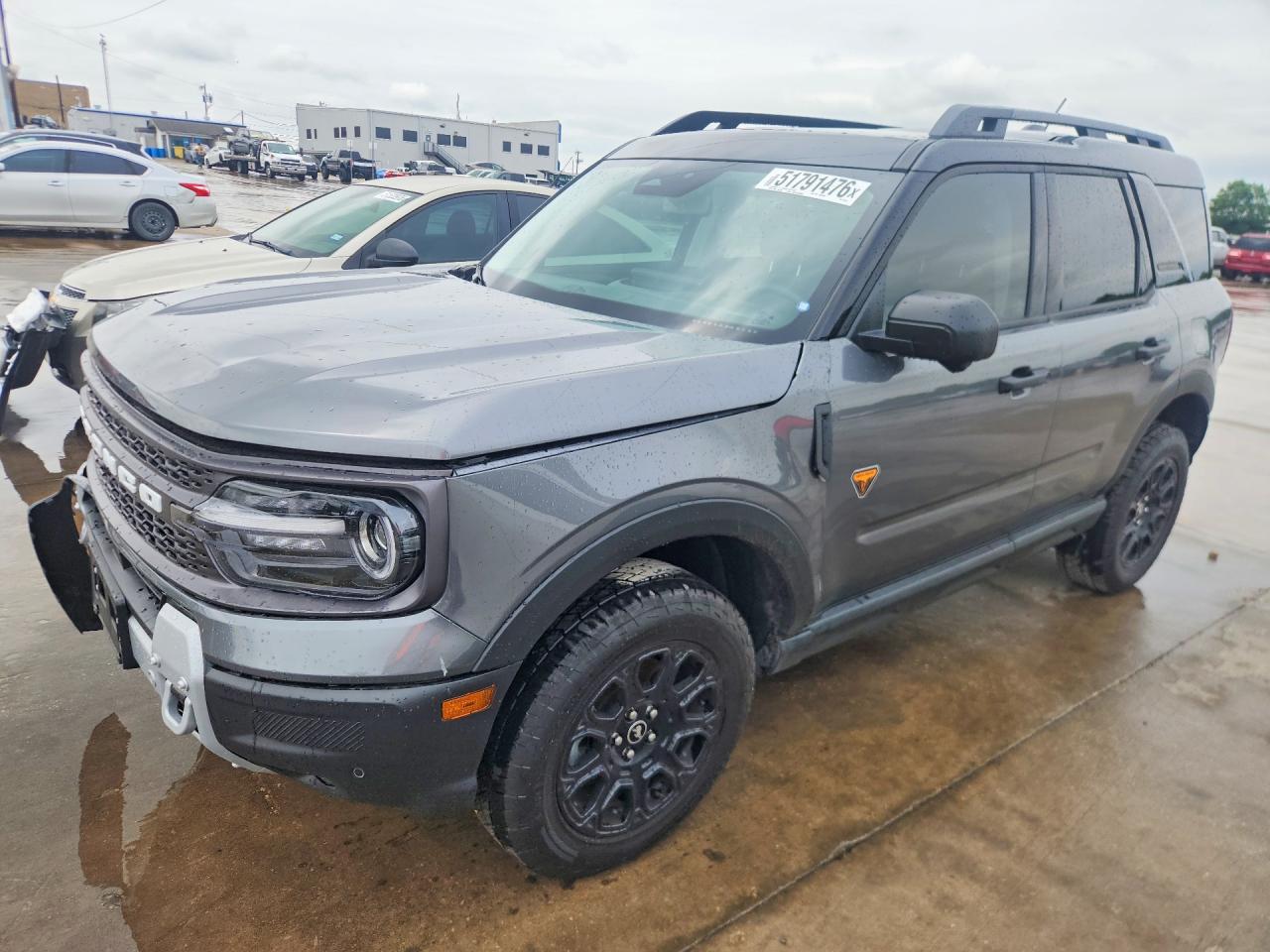 Salvage Ford Bronco Image