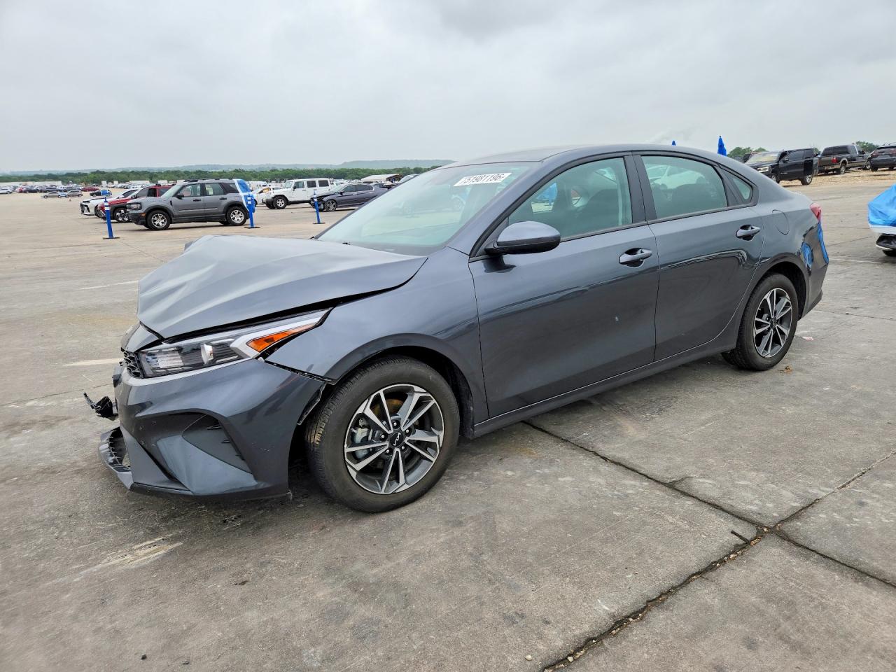 Salvage Kia Forte Image