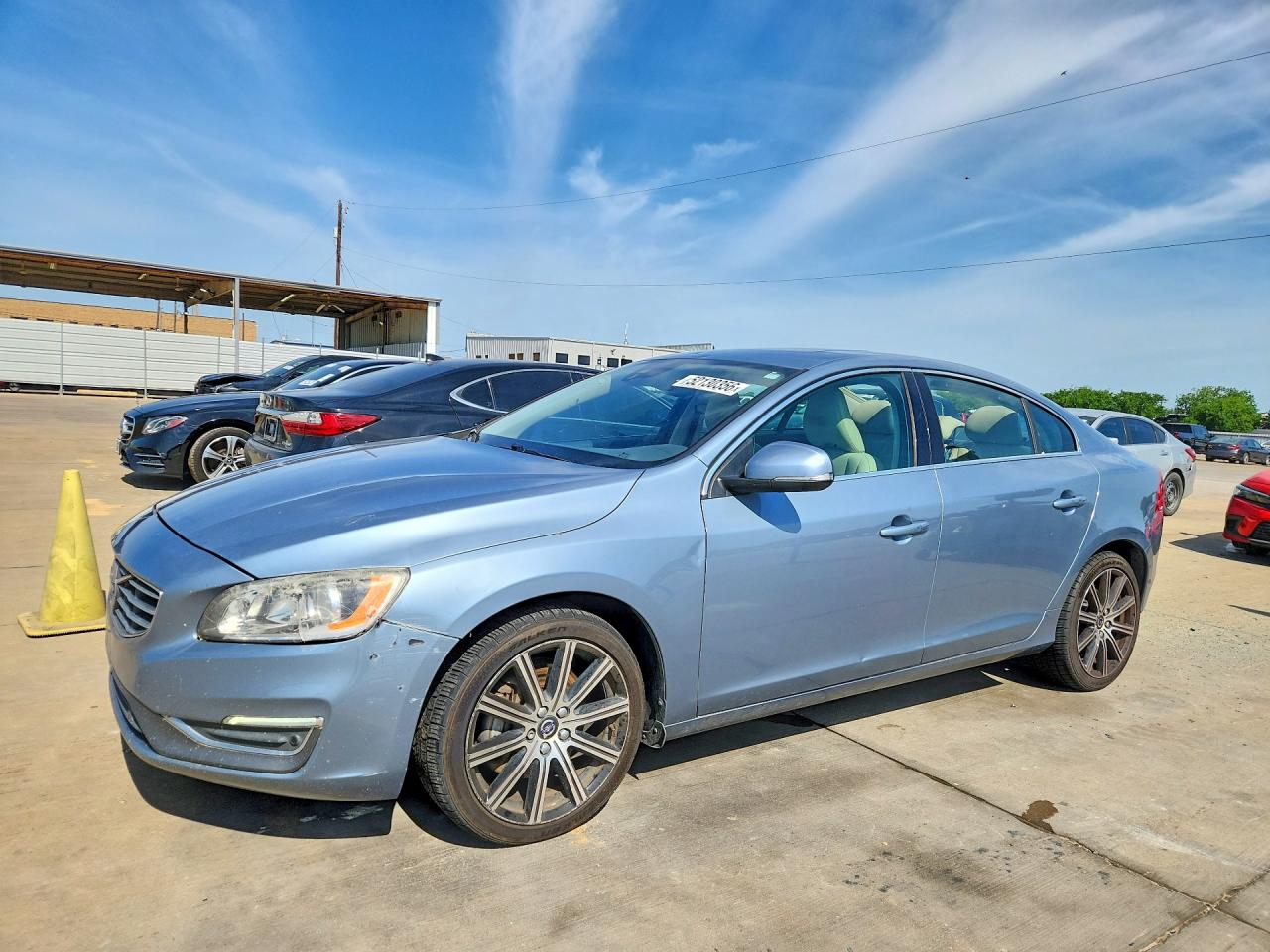 Salvage Volvo S60 Image