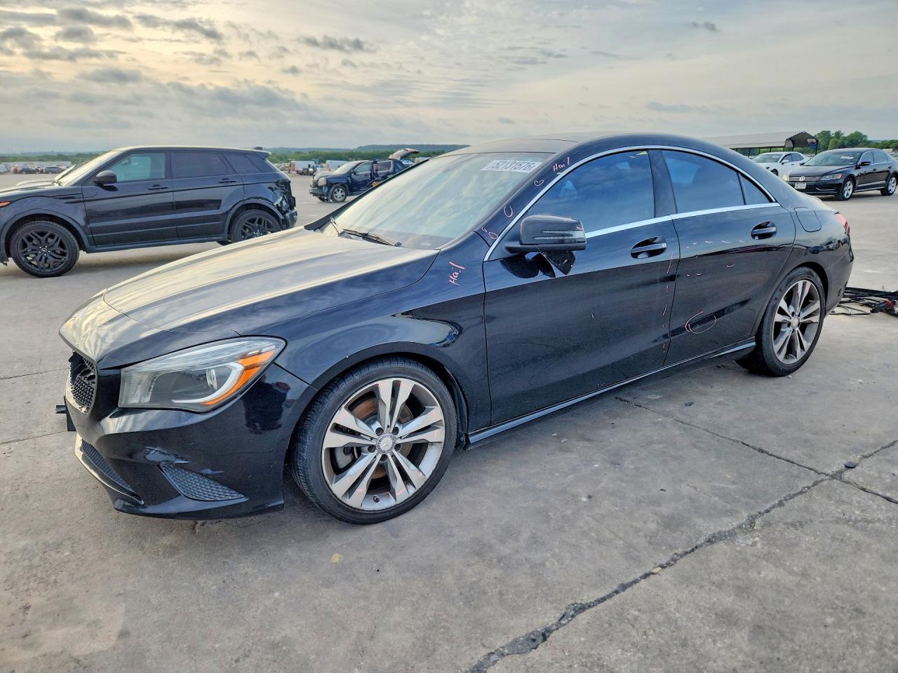 Salvage Mercedes-Benz Cla-class Image