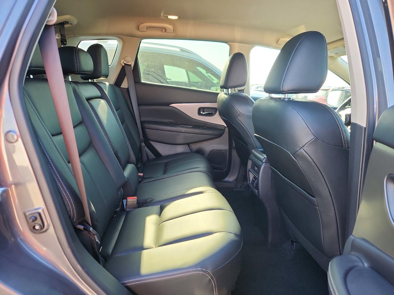 Nissan Murano Sv