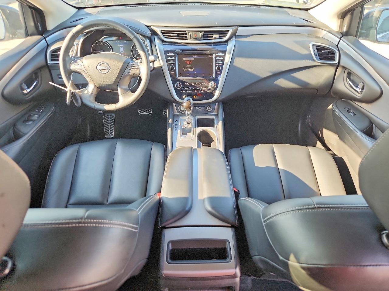 Nissan Murano Sv