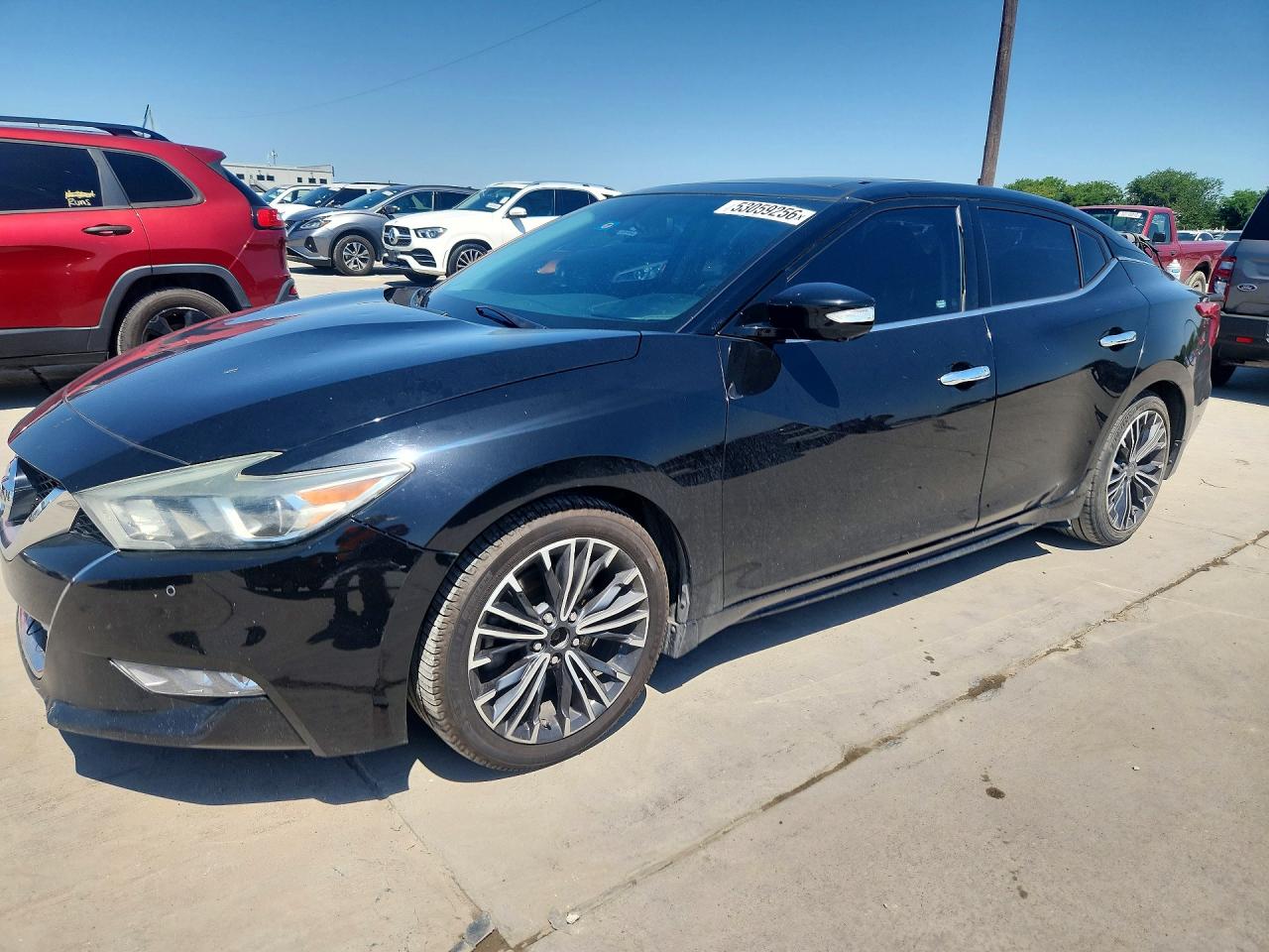 Salvage Nissan Maxima Image