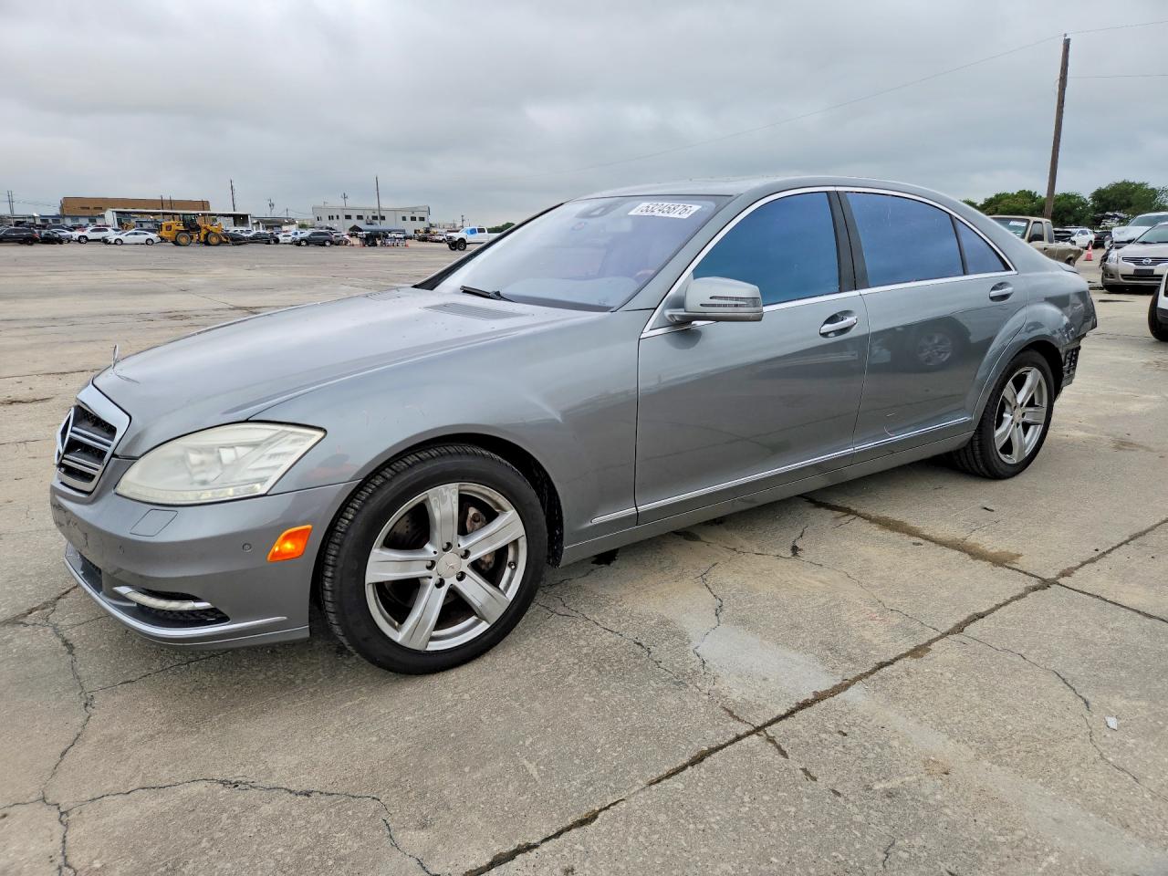 Salvage Mercedes-Benz S-Class Image