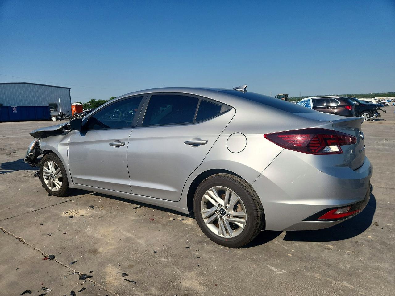 Hyundai ELANTRA Sel