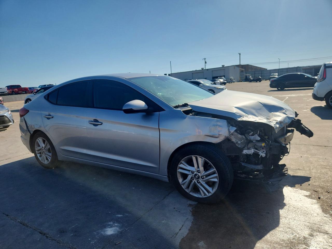 Hyundai ELANTRA Sel