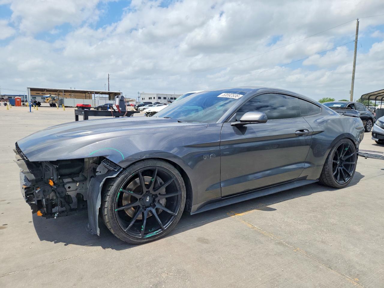 Salvage Ford Mustang Image