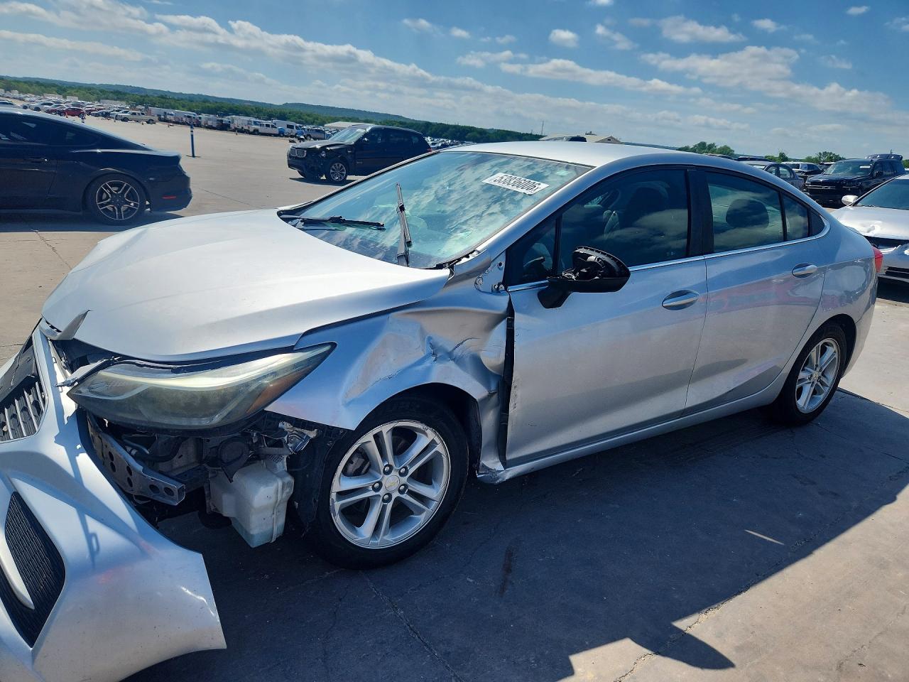 Salvage Chevrolet Cruze Image