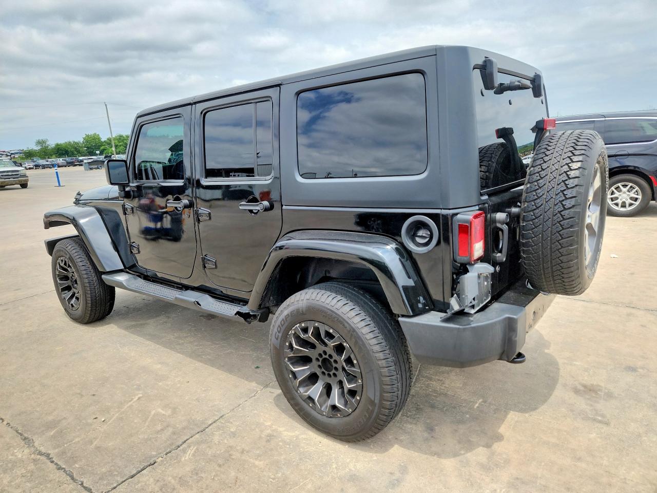 Jeep Wrangler Sahara