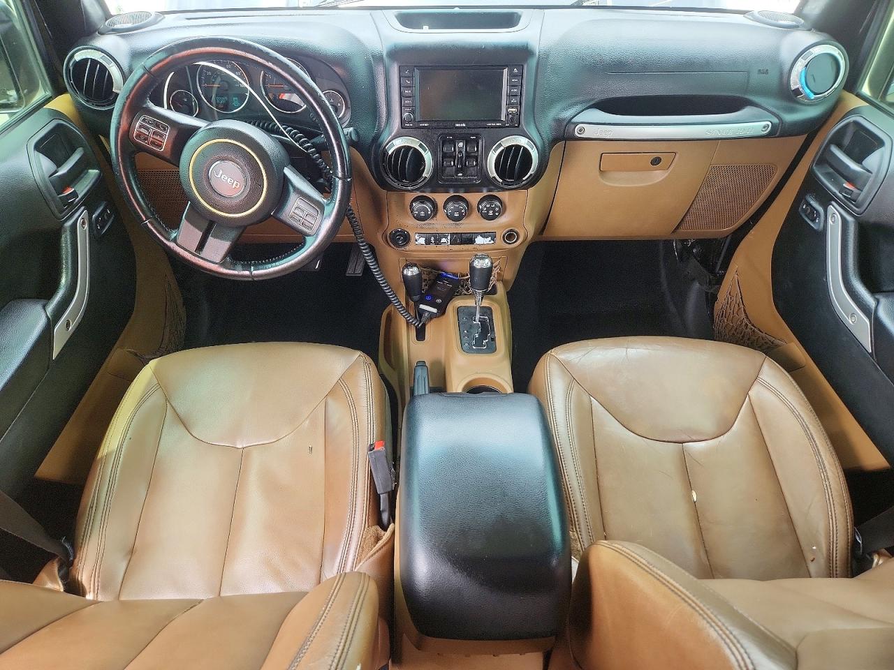 Jeep Wrangler Sahara