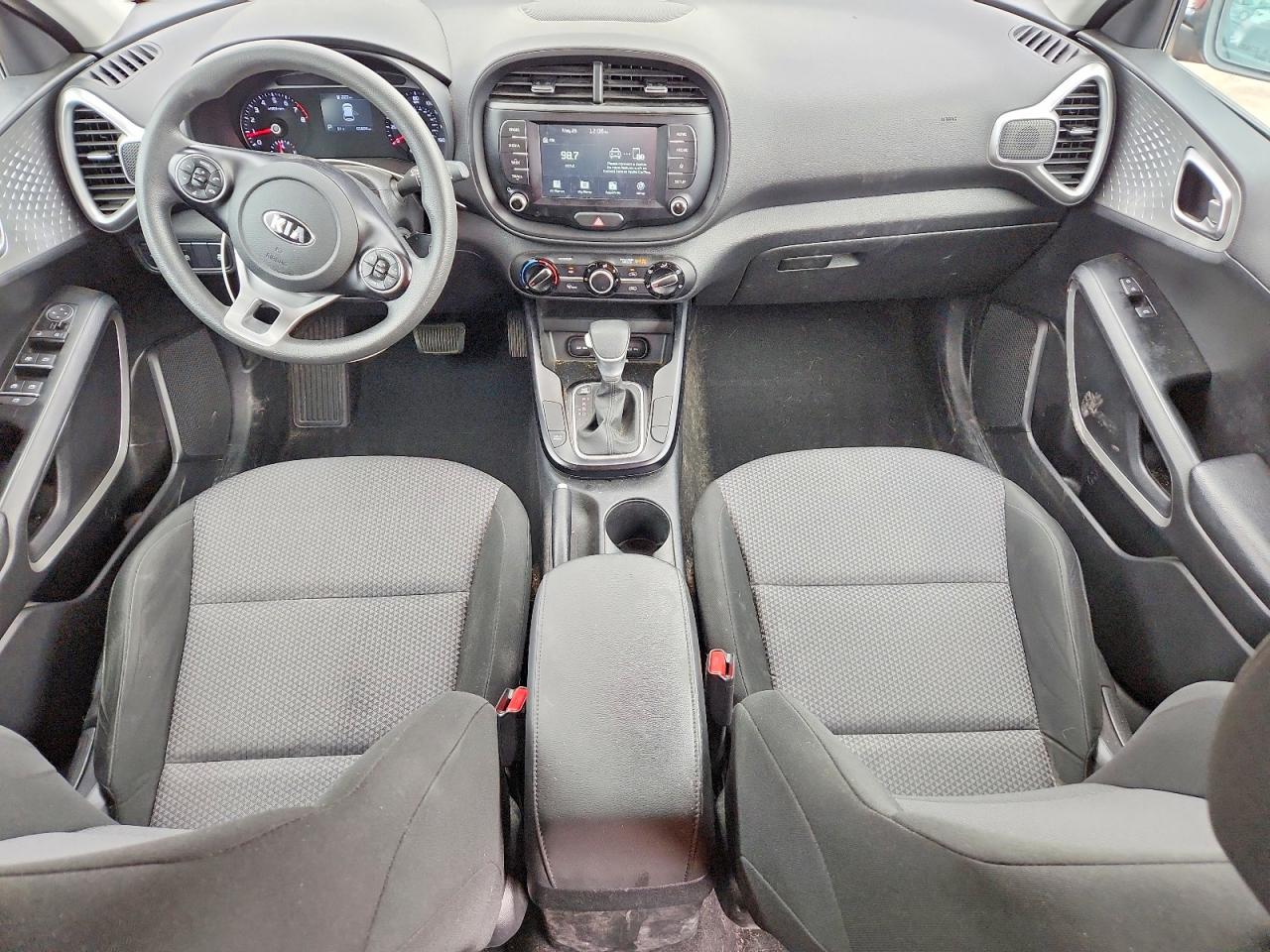Kia Soul Lx