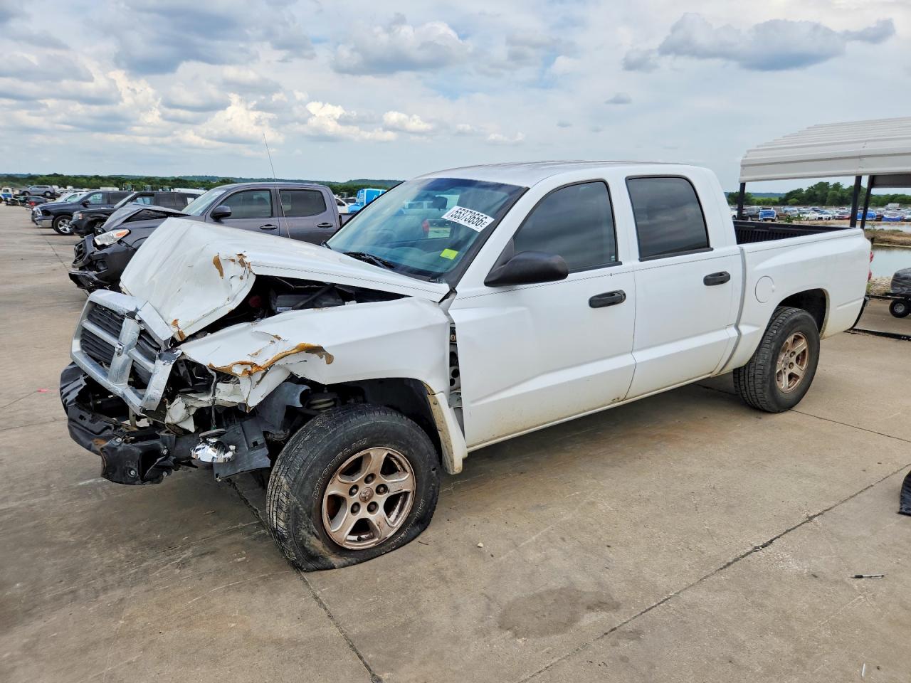 Salvage Dodge Dakota Image