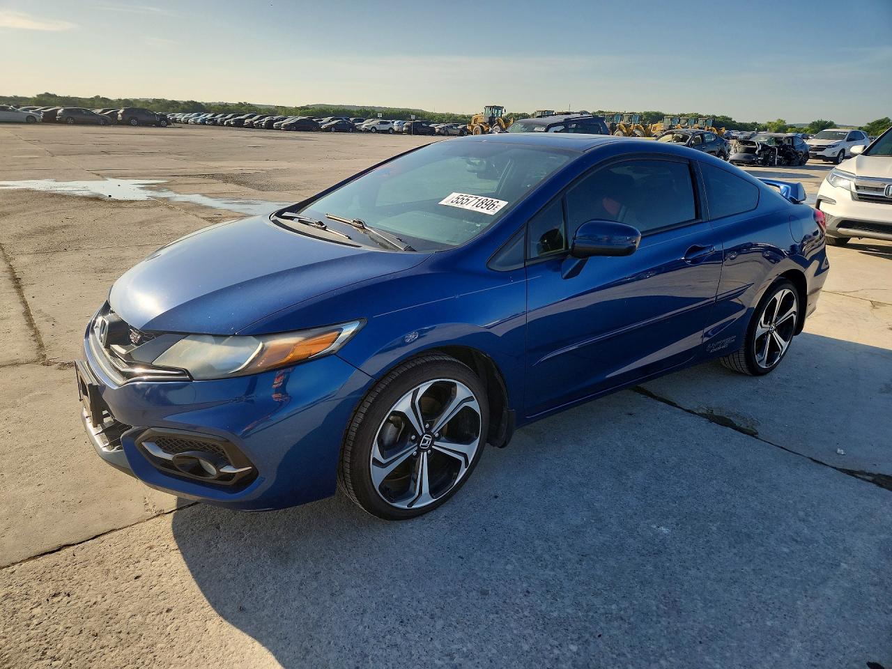 Salvage Honda Civic Image