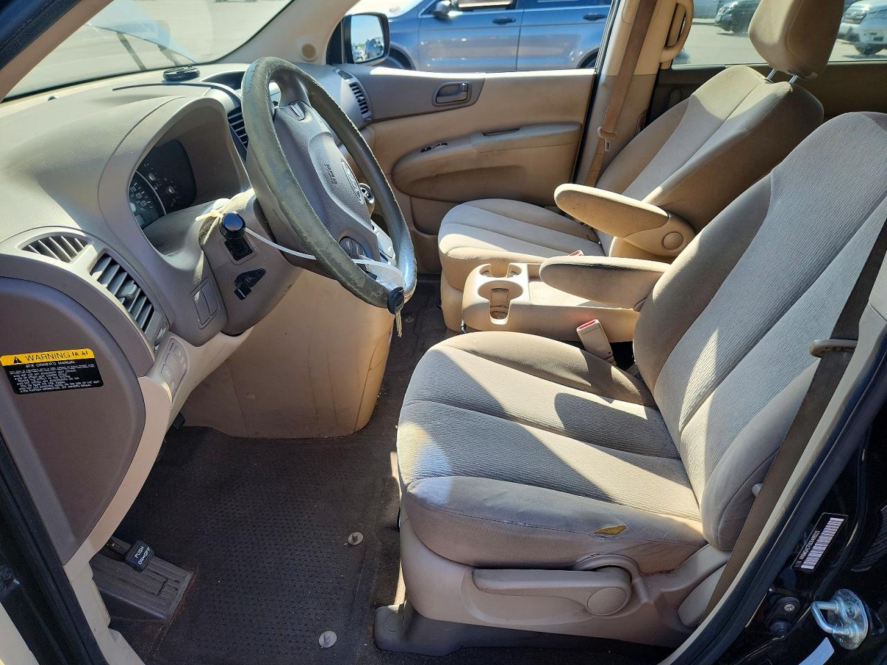 Kia Sedona Lx