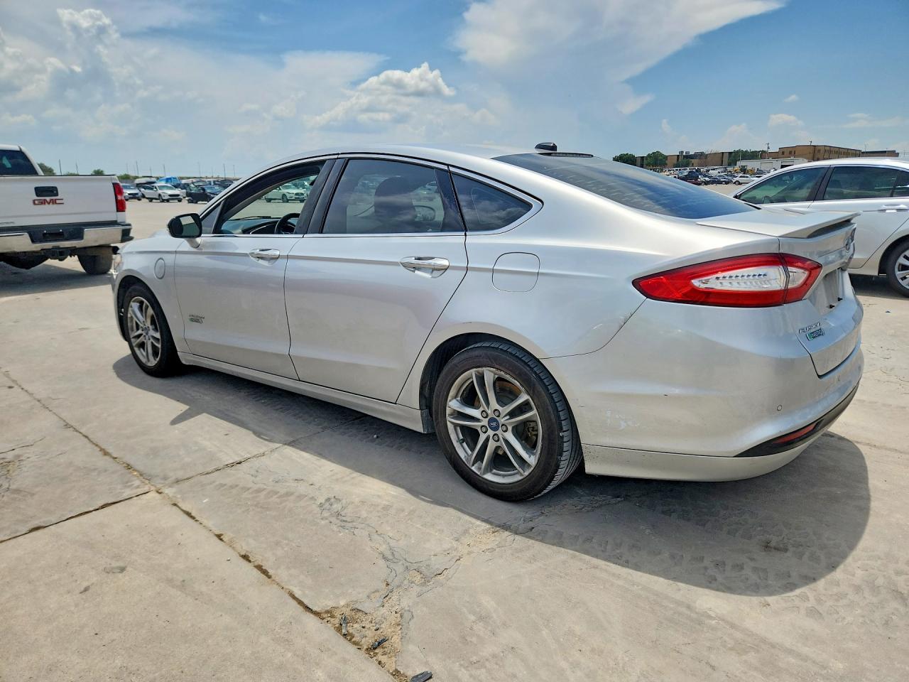 Ford Fusion Titanium Phev