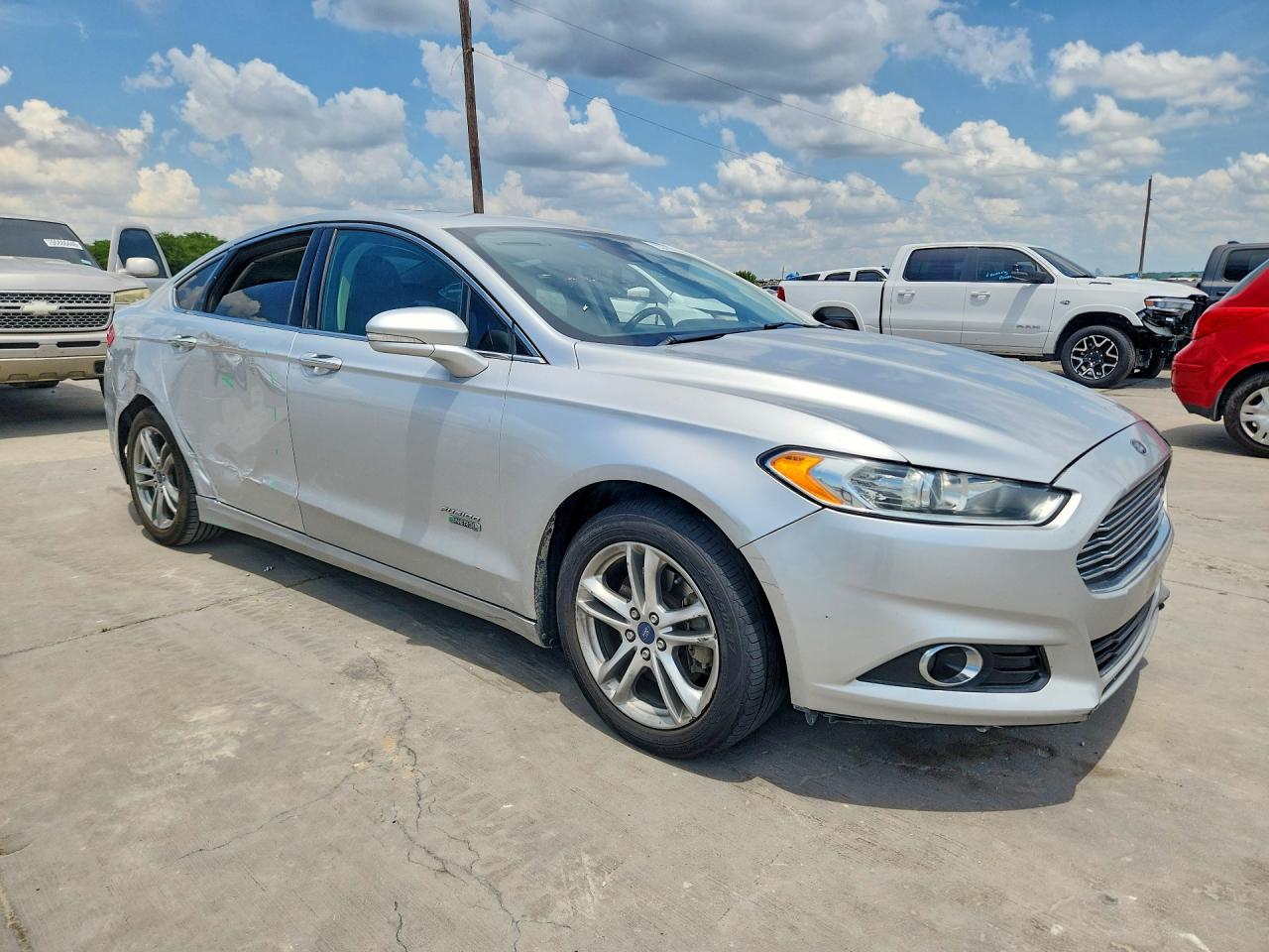 Ford Fusion Titanium Phev