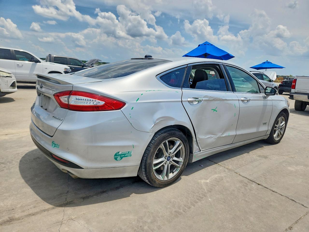 Ford Fusion Titanium Phev