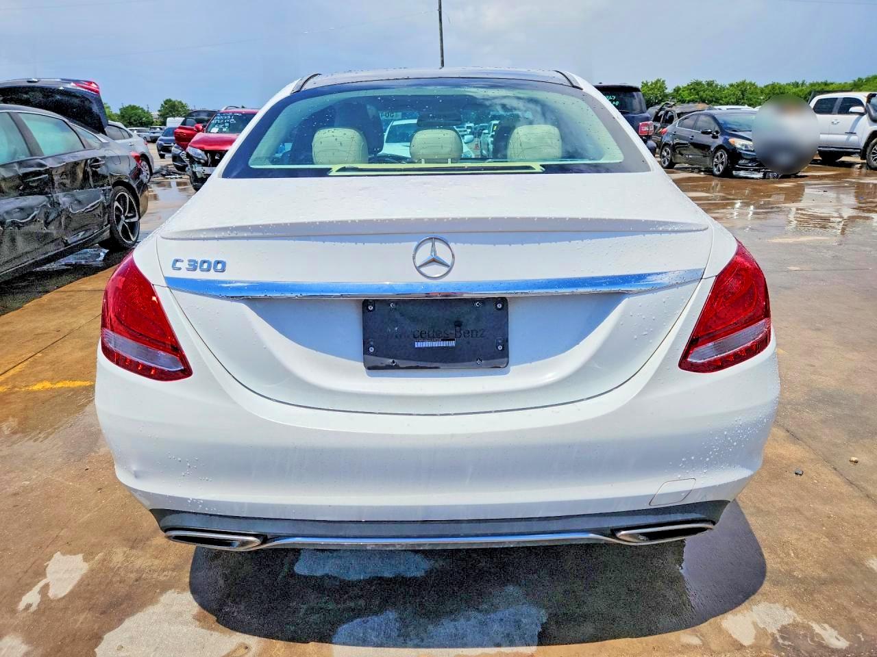 Mercedes-Benz C-Class 300