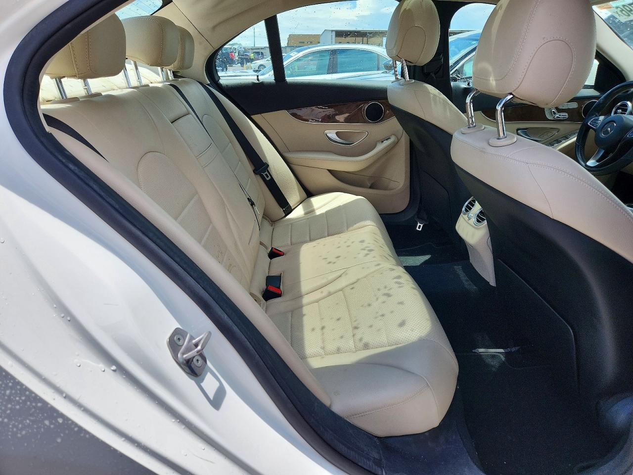 Mercedes-Benz C-Class 300