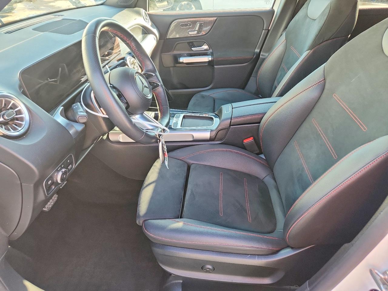 Mercedes-Benz GLB 250 4matic