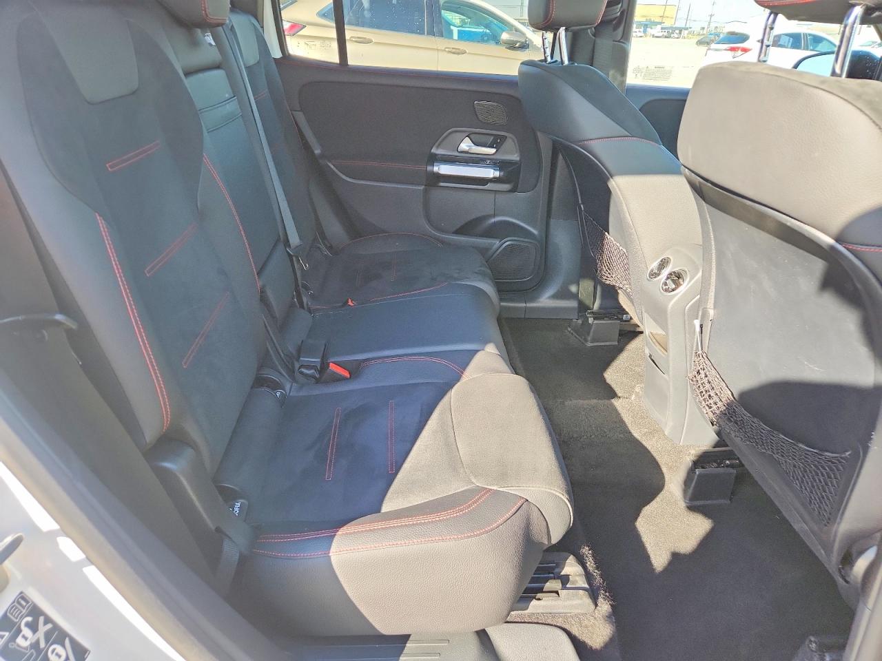 Mercedes-Benz GLB 250 4matic