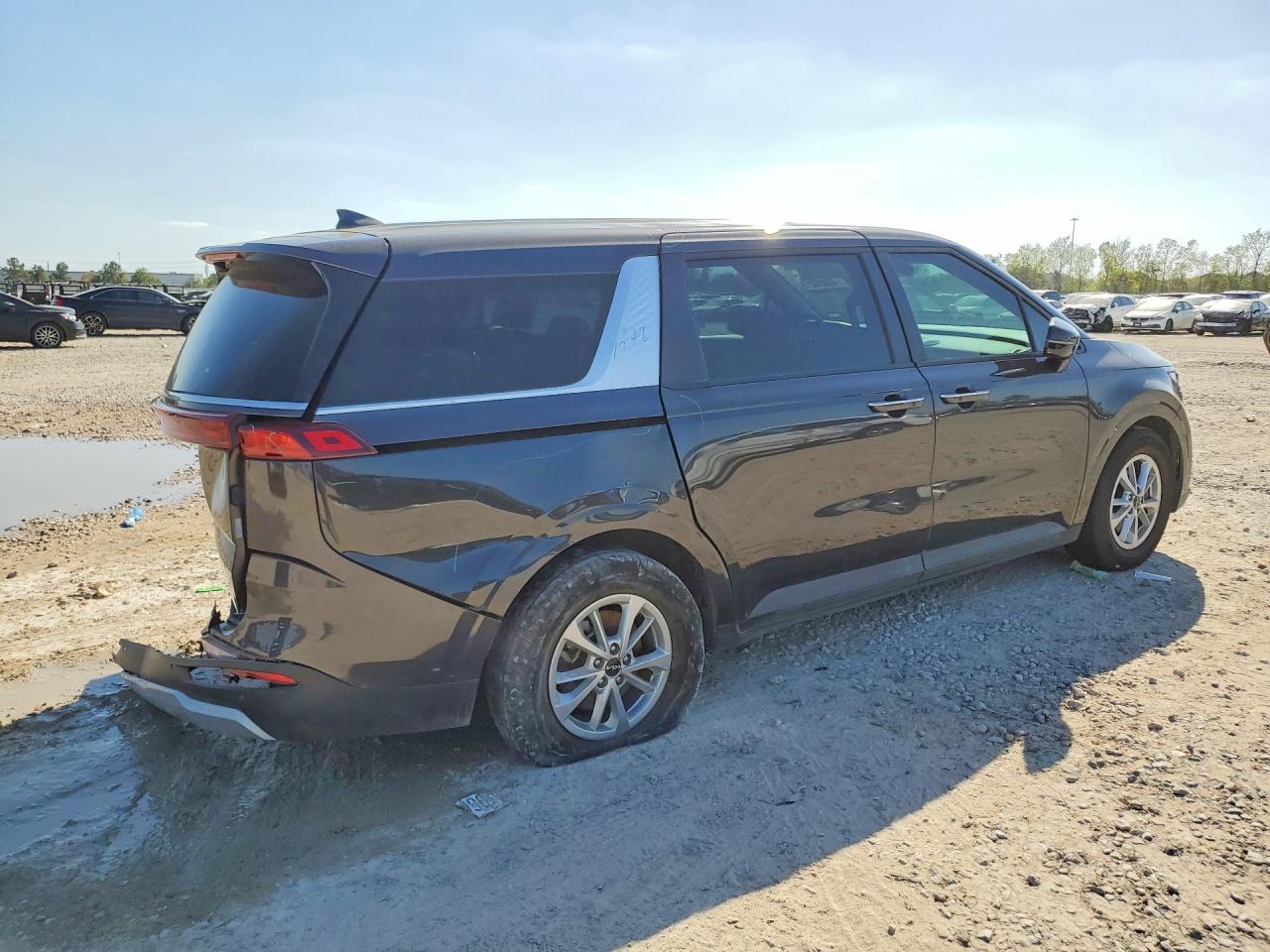 Kia Carnival Lx