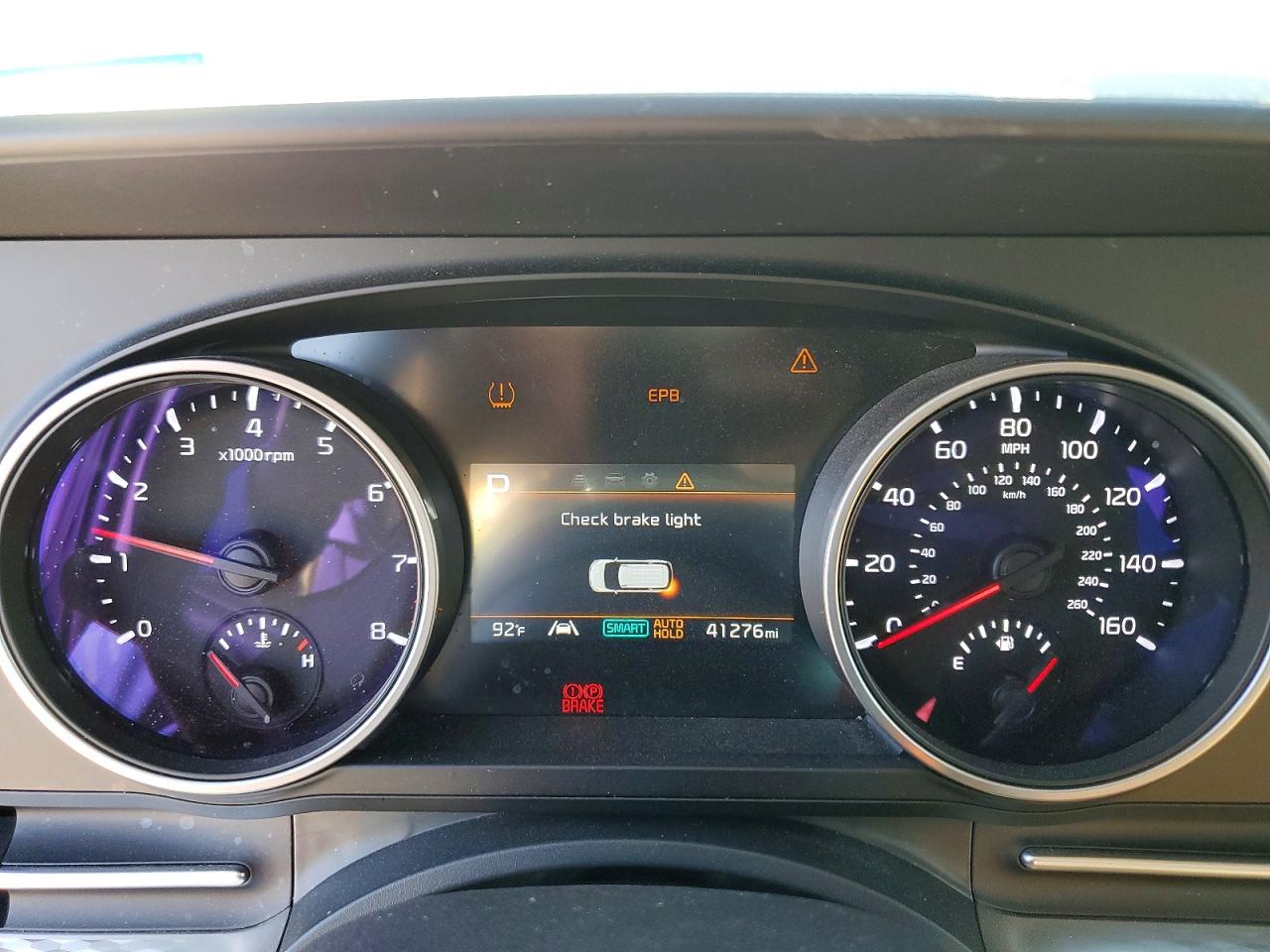 Kia Carnival Lx