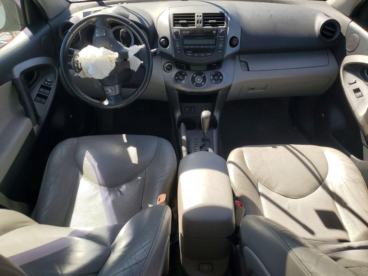 Toyota RAV4 Limited