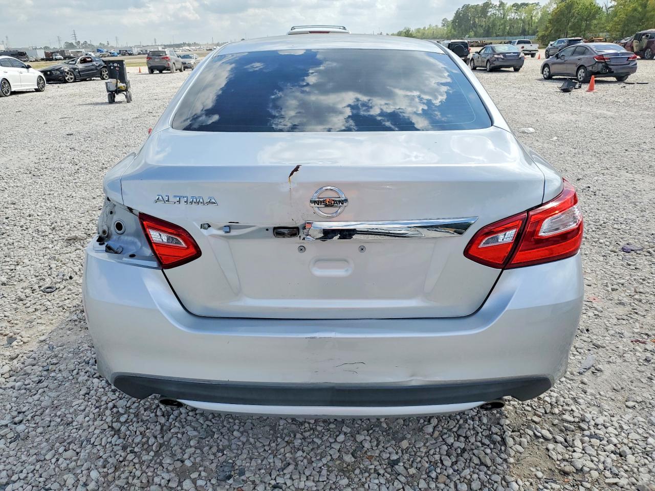 Nissan Altima 2.5 S