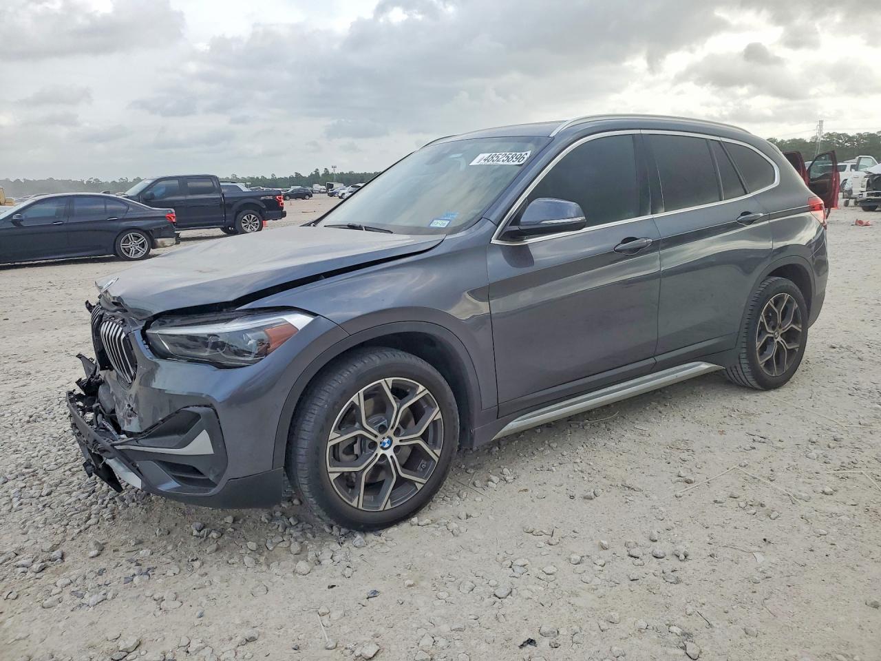 Salvage BMW X Series Image