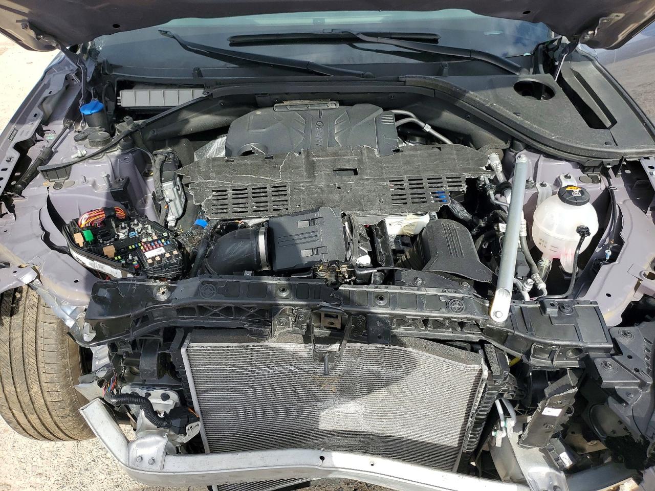 Genesis Gv70 2.5t 2.5t Select