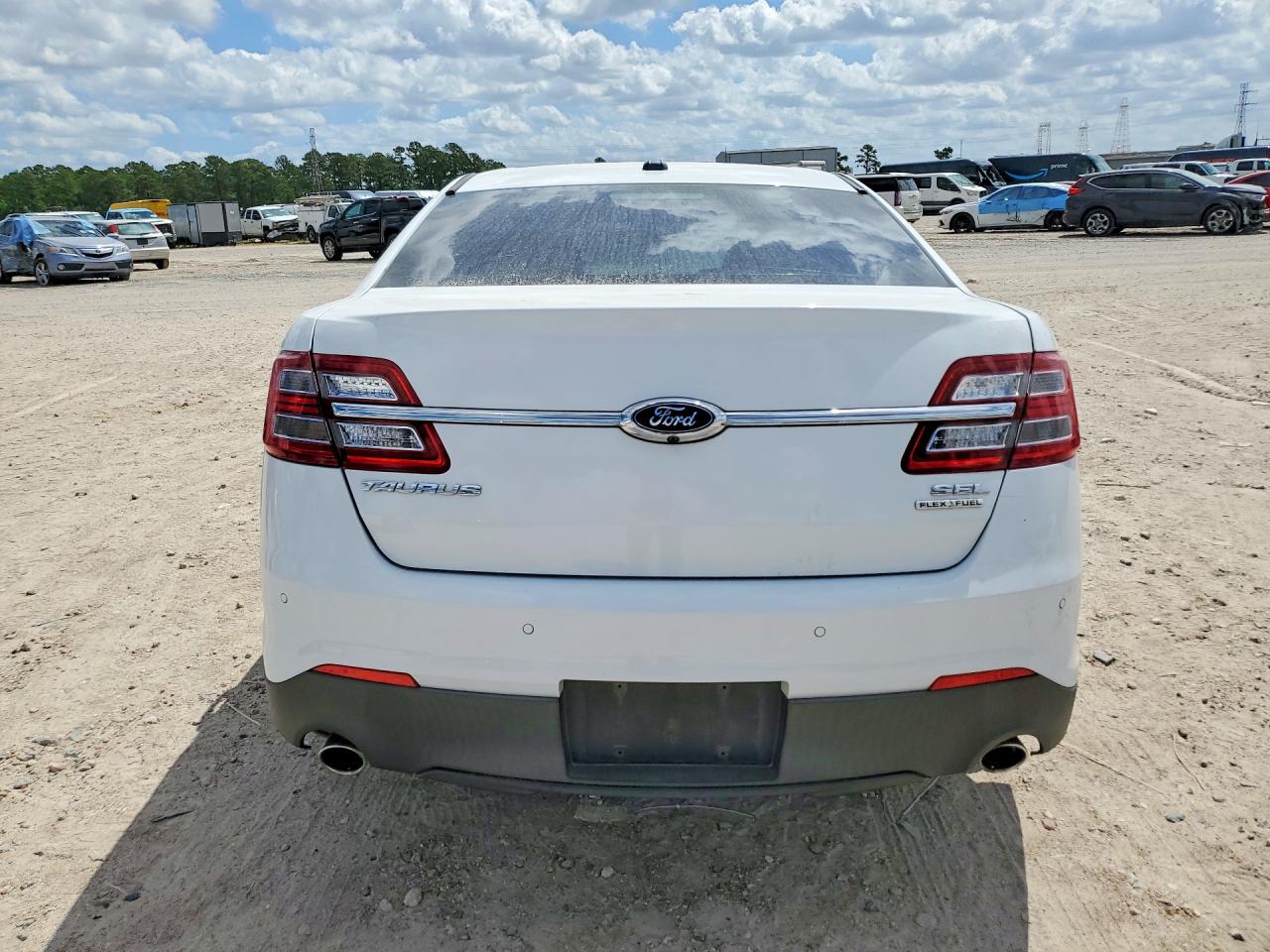 Ford Taurus Sel