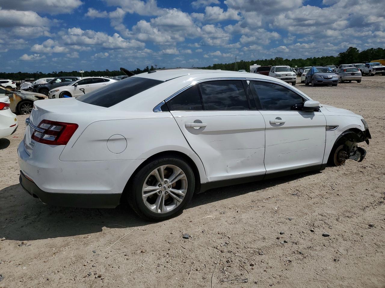 Ford Taurus Sel