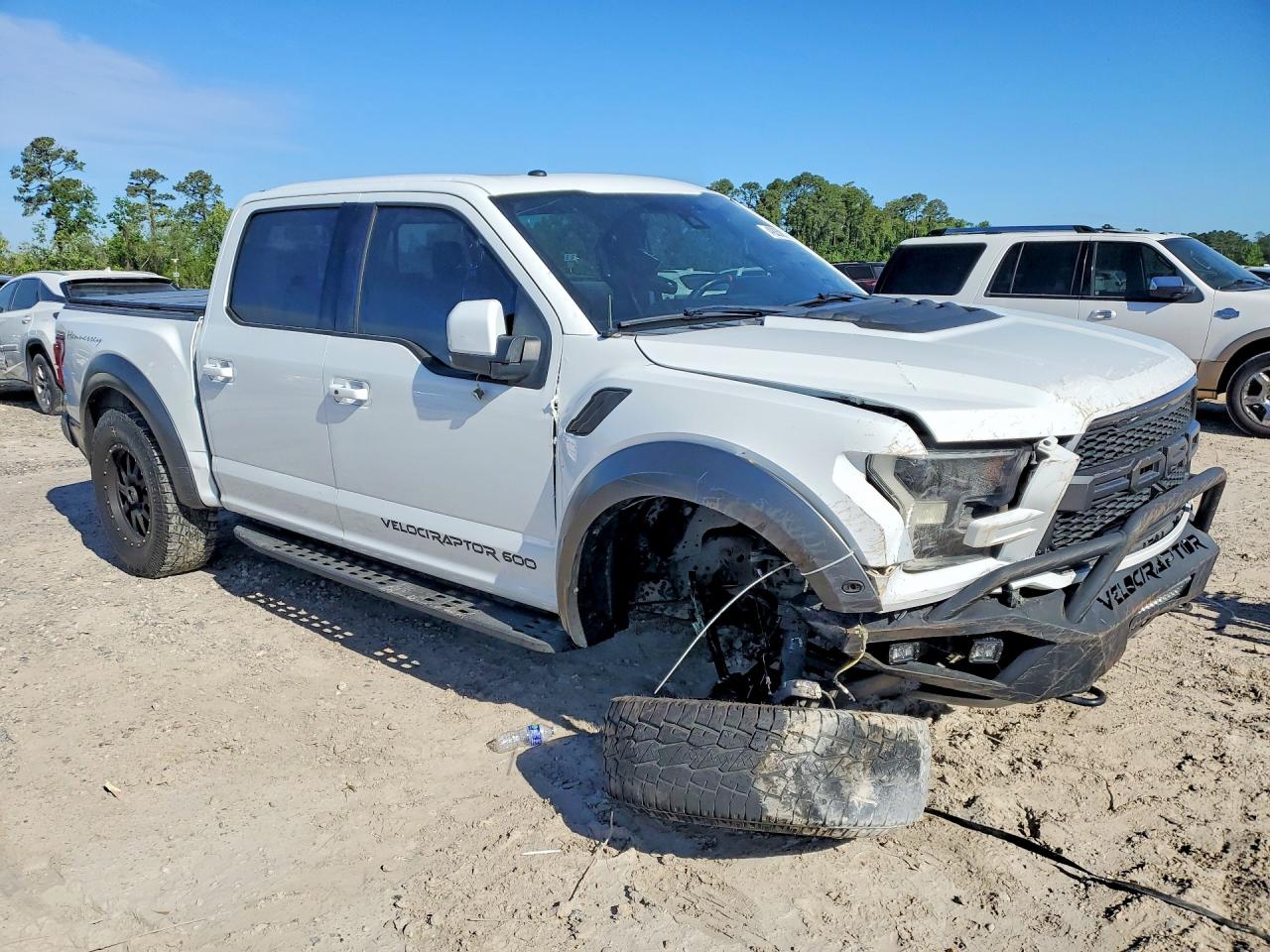 Ford F-150 Raptor