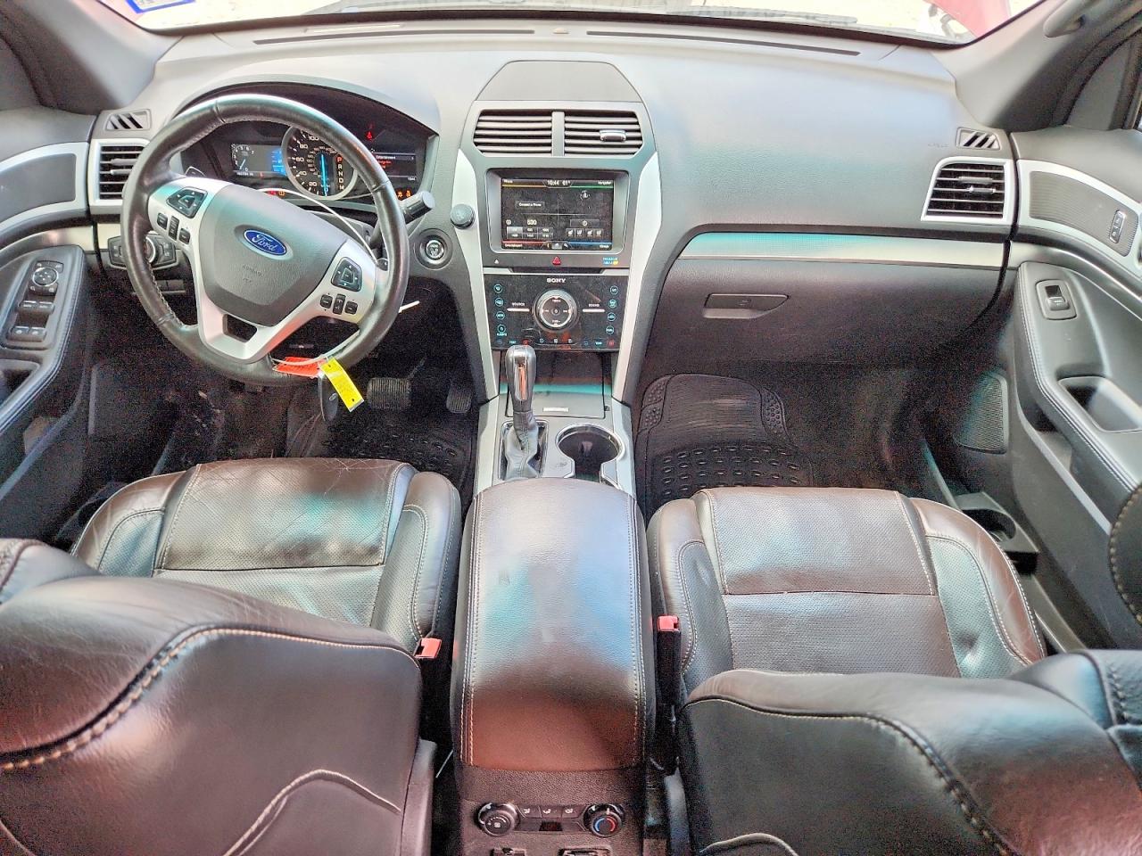 Ford Explorer Sport