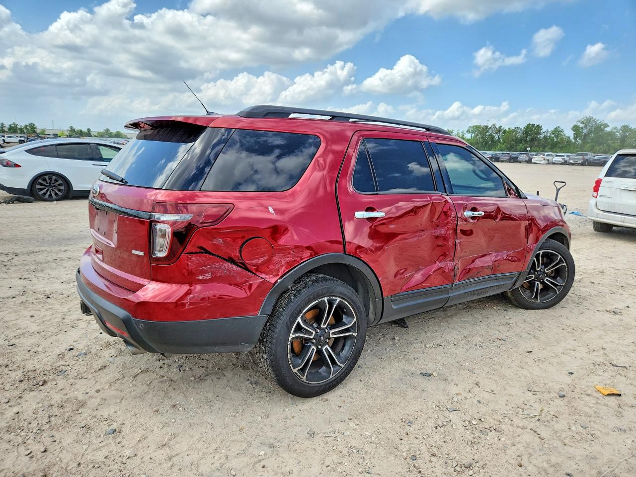 Ford Explorer Sport