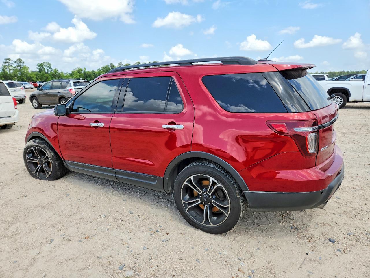 Ford Explorer Sport