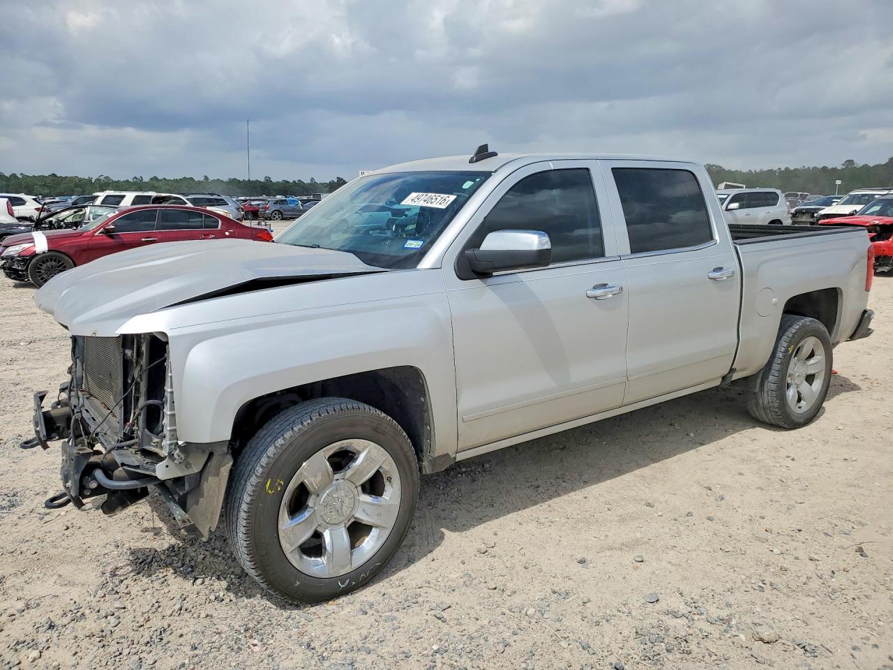 Salvage Chevrolet Silverado Image