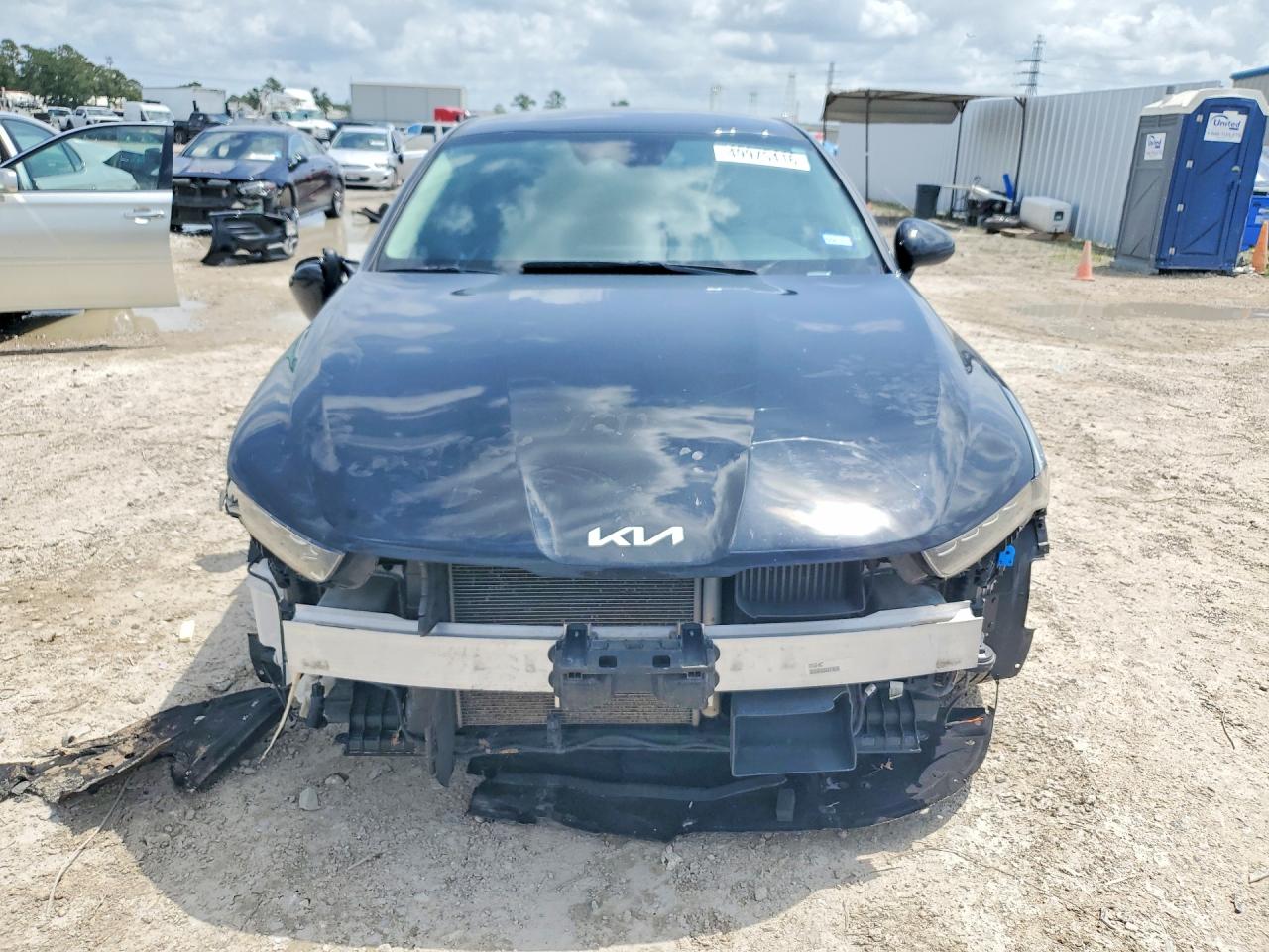 Kia K5 Lxs