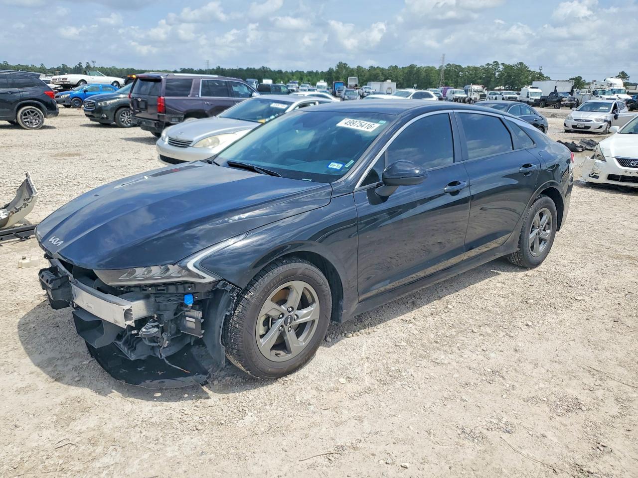 Salvage Kia K5 Image