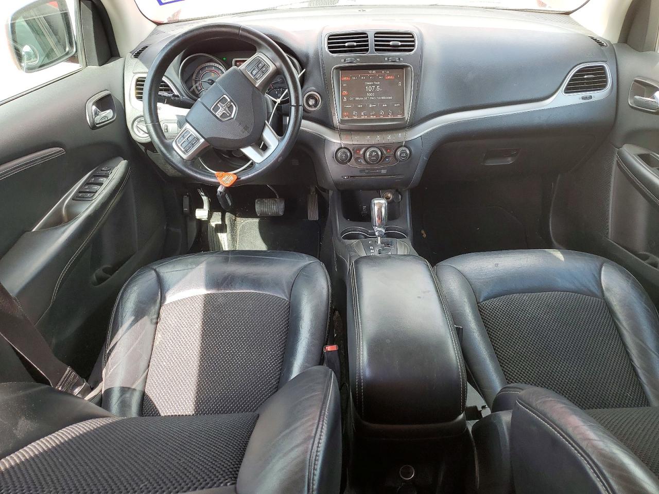 Dodge Journey Crossroad