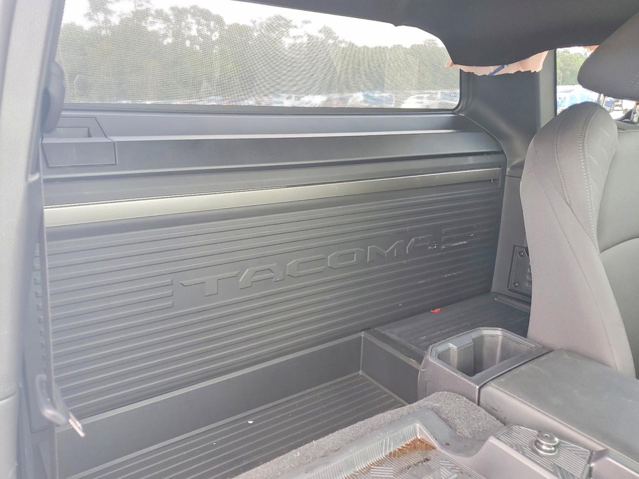 Toyota Tacoma Sr
