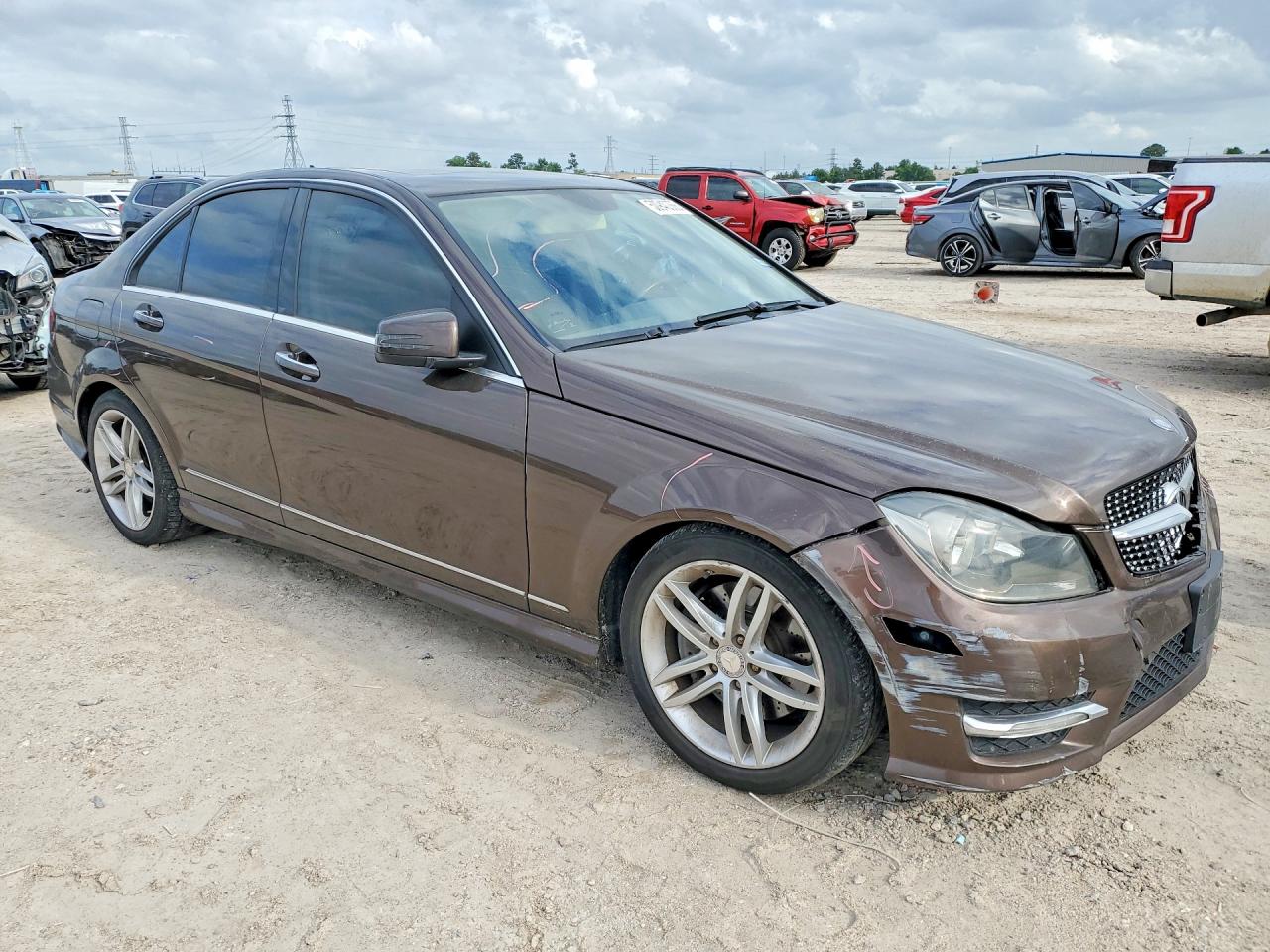 Mercedes-Benz C-Class 300 4matic