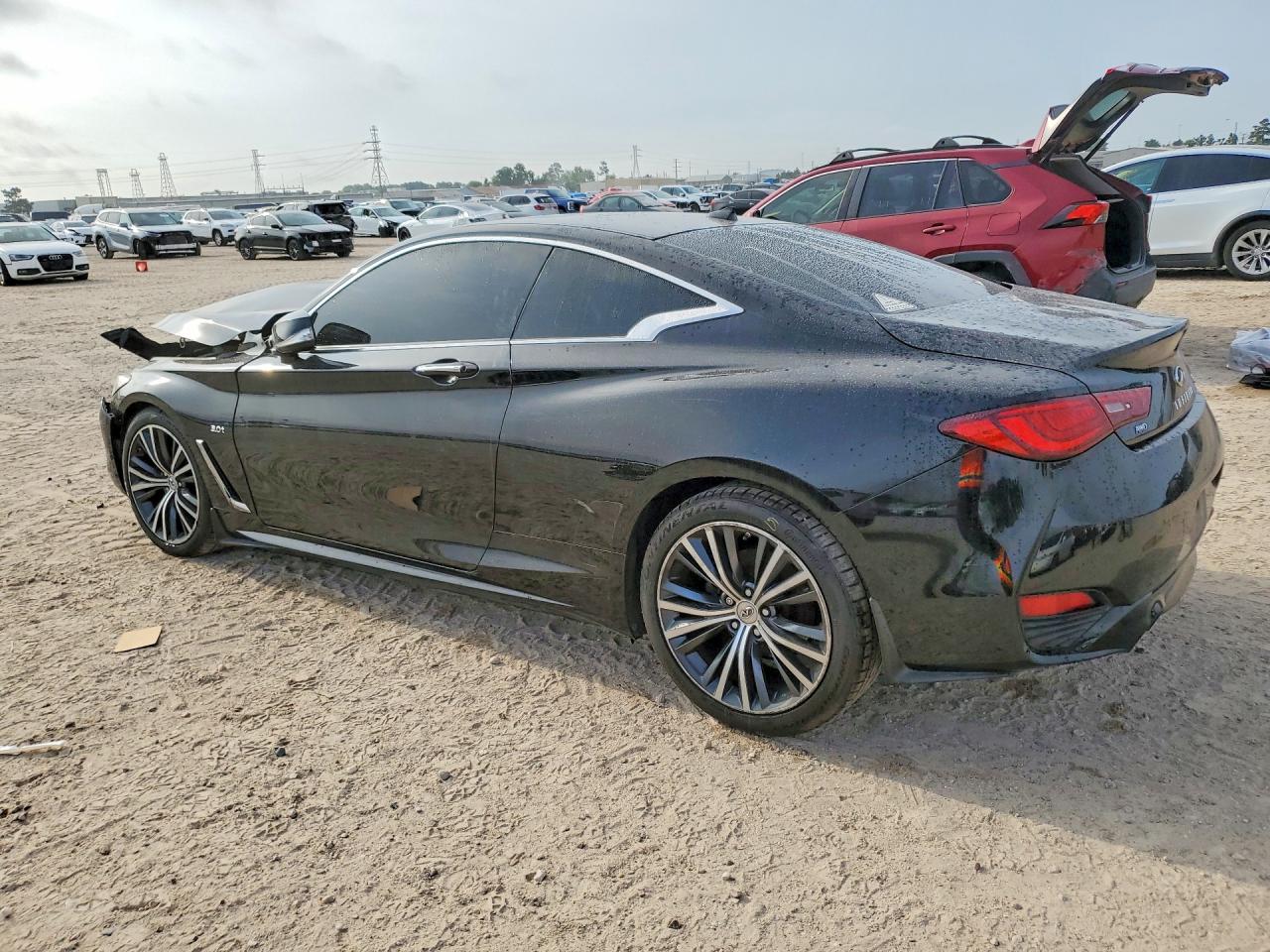 INFINITI Q60 3.0t Luxe